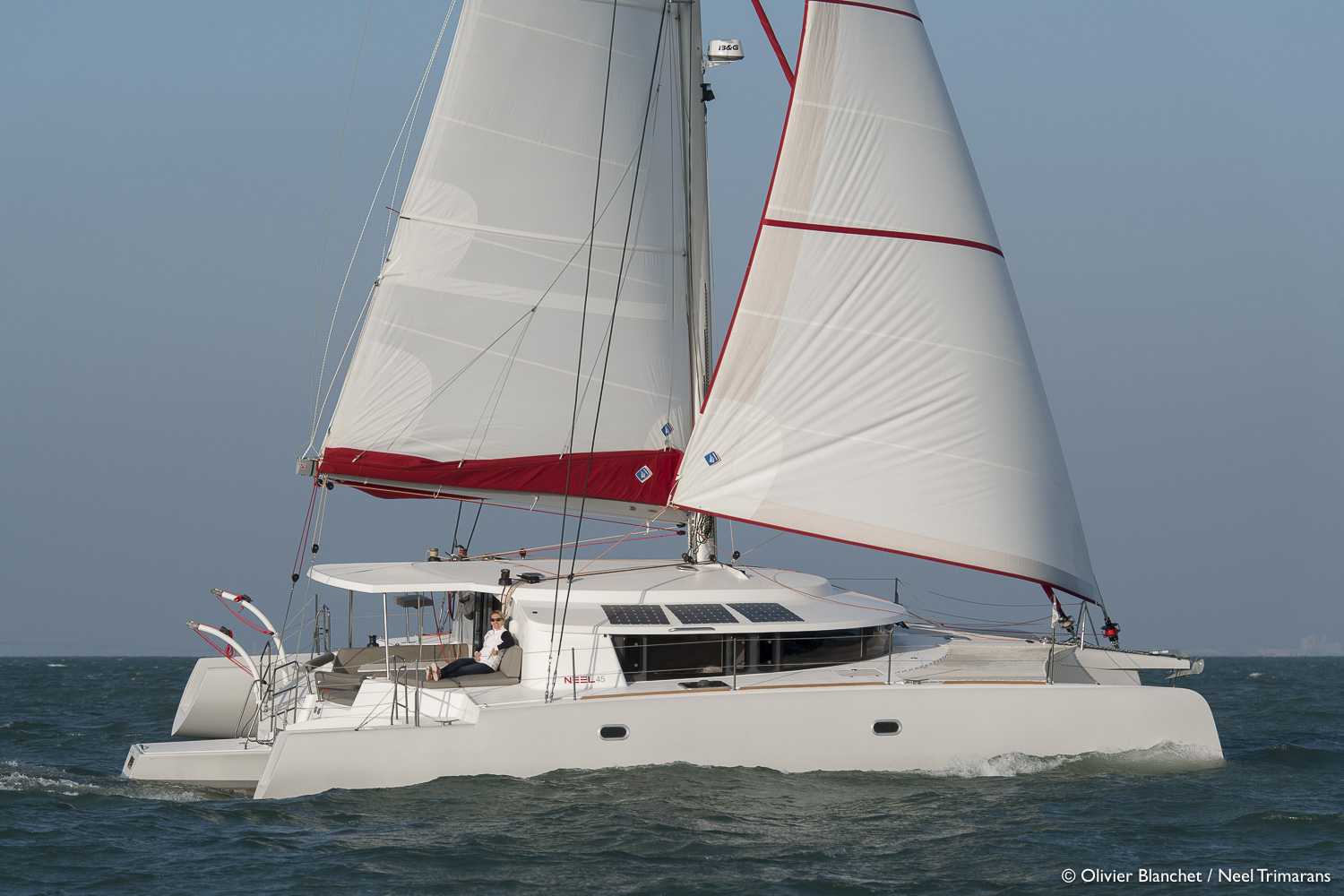 Banque Images Navigation Neel 45 Evolution - Neel Trimarans au large de La Rochelle