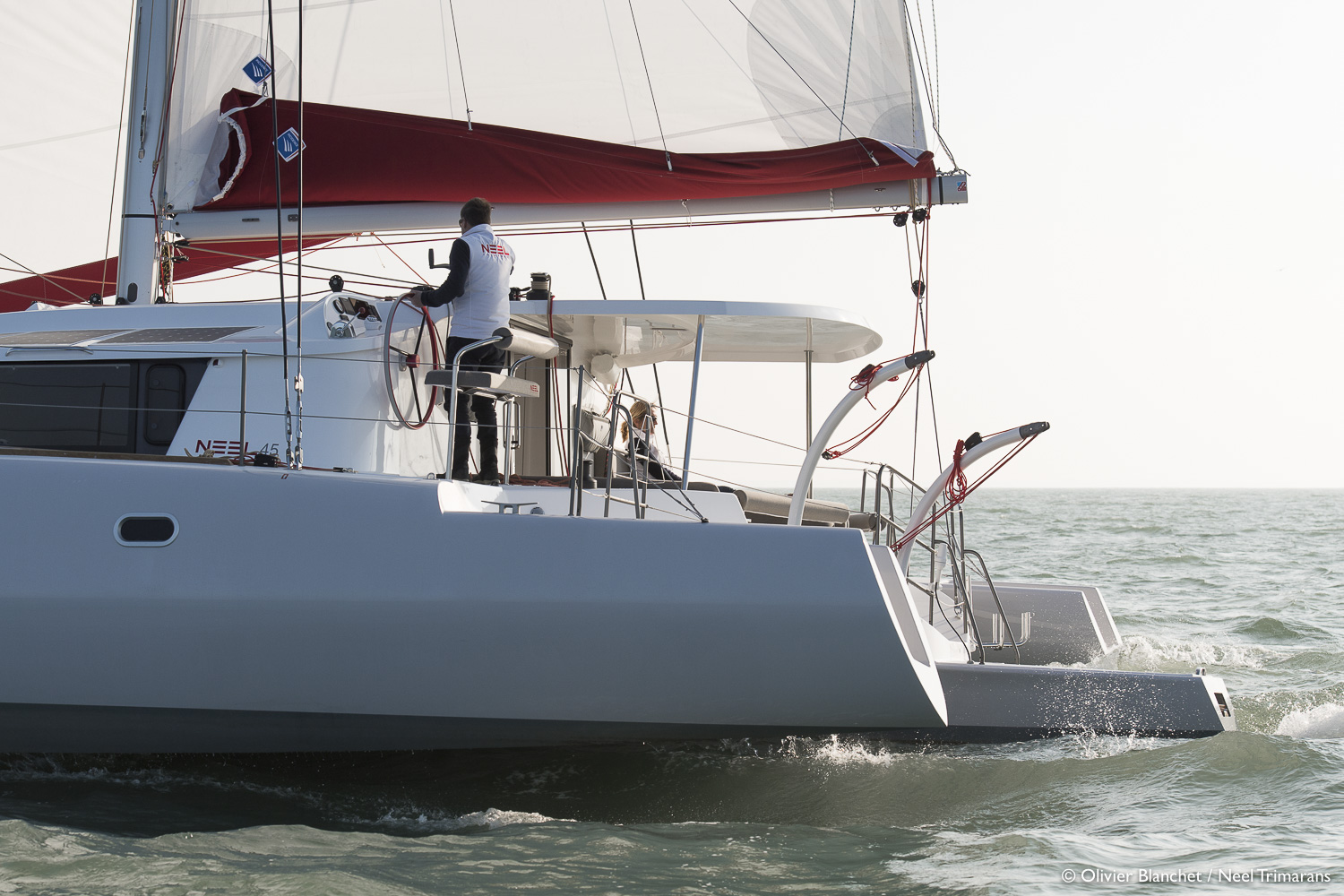 Banque Images Navigation Neel 45 Evolution - Neel Trimarans au large de La Rochelle